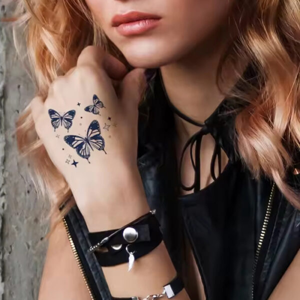 Schmetterlingsglanz und Sterne – Bild 1